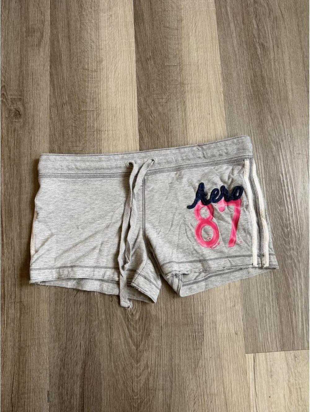 Y2k Aeropostale pink & navy blue 'Aero 87' logo, size M #aeropostale #y2k